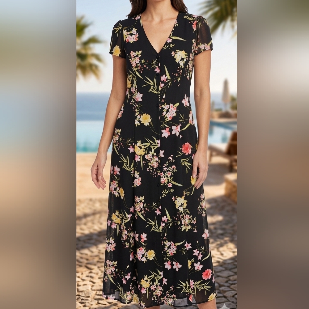 Emma & Michele Black Floral Maxi Dress Size 10 Short Sleeve V-Neck Lightweight